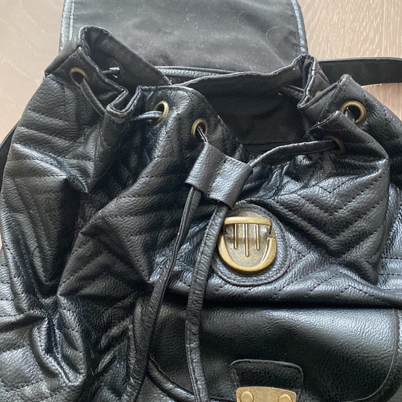 PRIMARK Back Pack - Picture 5 of 6